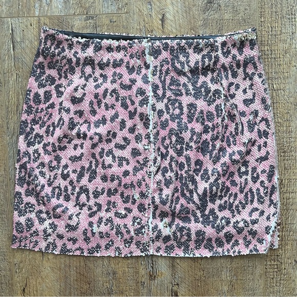 FREE PEOPLE one sequin mini SKIRT - Picture 6 of 10